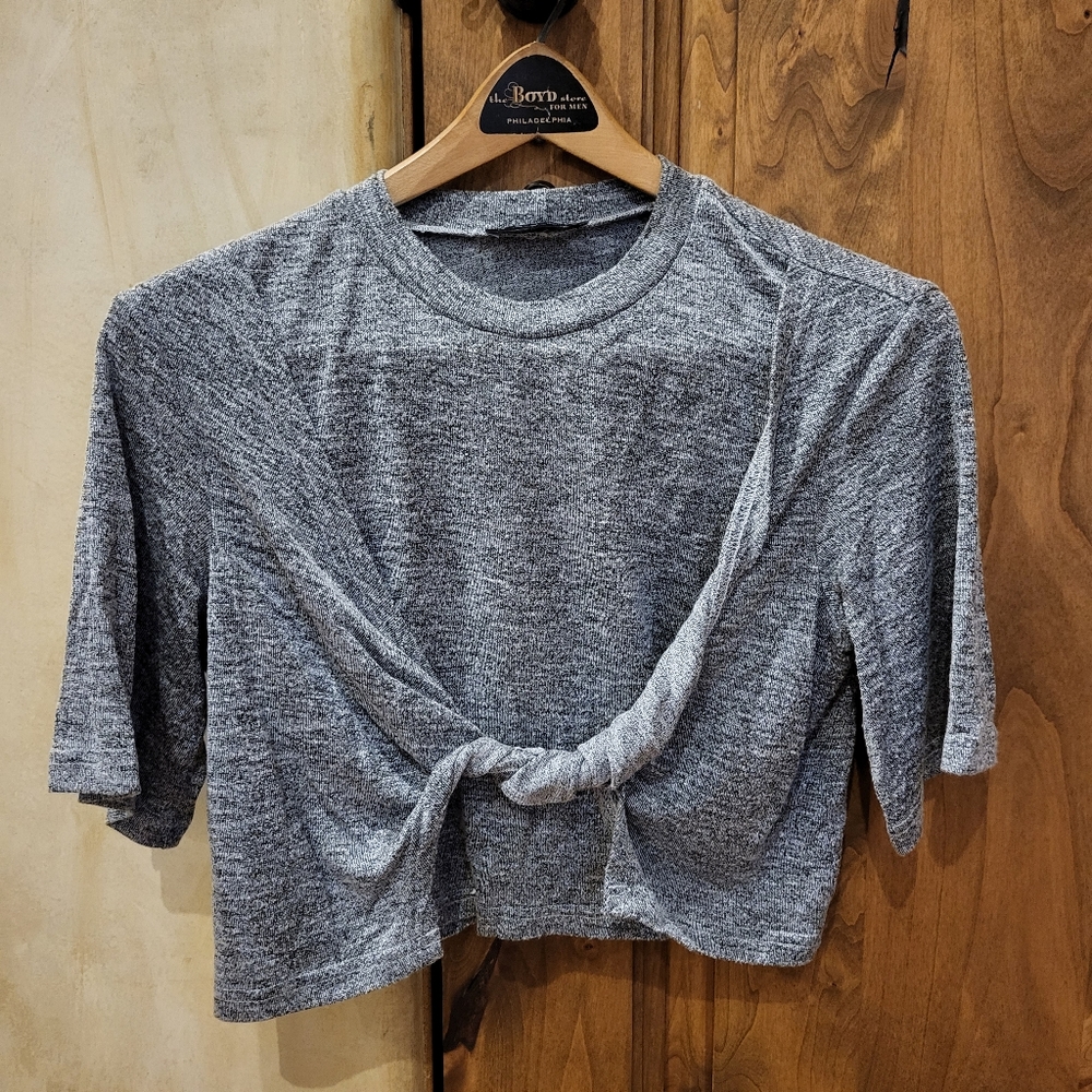 Firth Label Crop Top With Twist Front - image 1